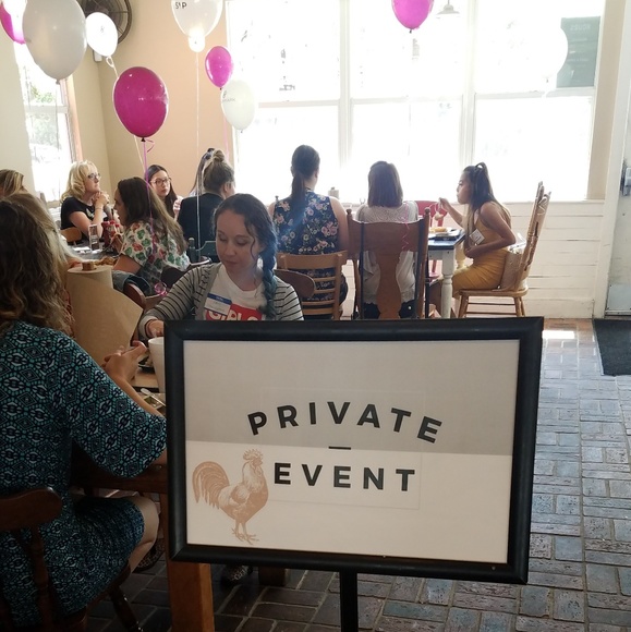 Fantastic Posh N Sip!! - Picture 6 of 8